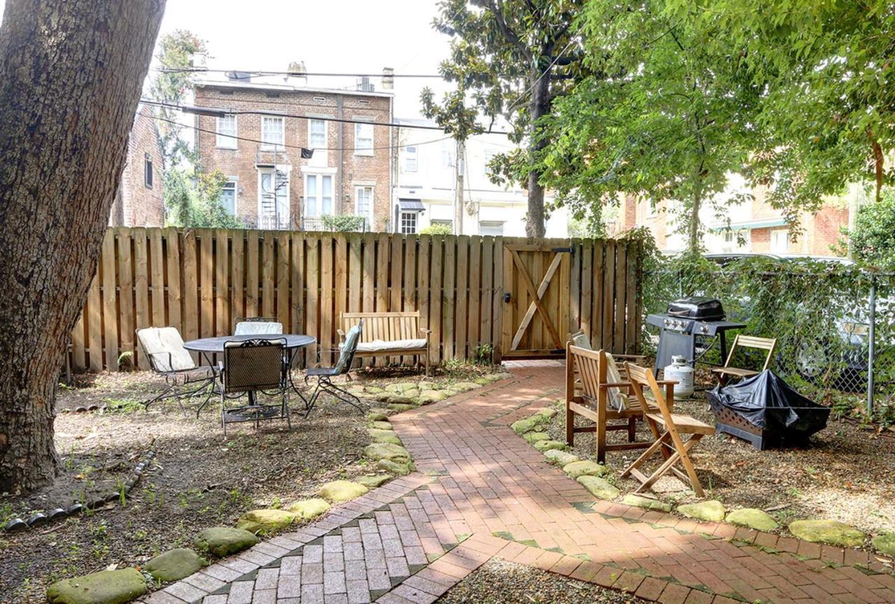 Апартаменты Oglethorpe Manor Garden Level Саванна Экстерьер фото